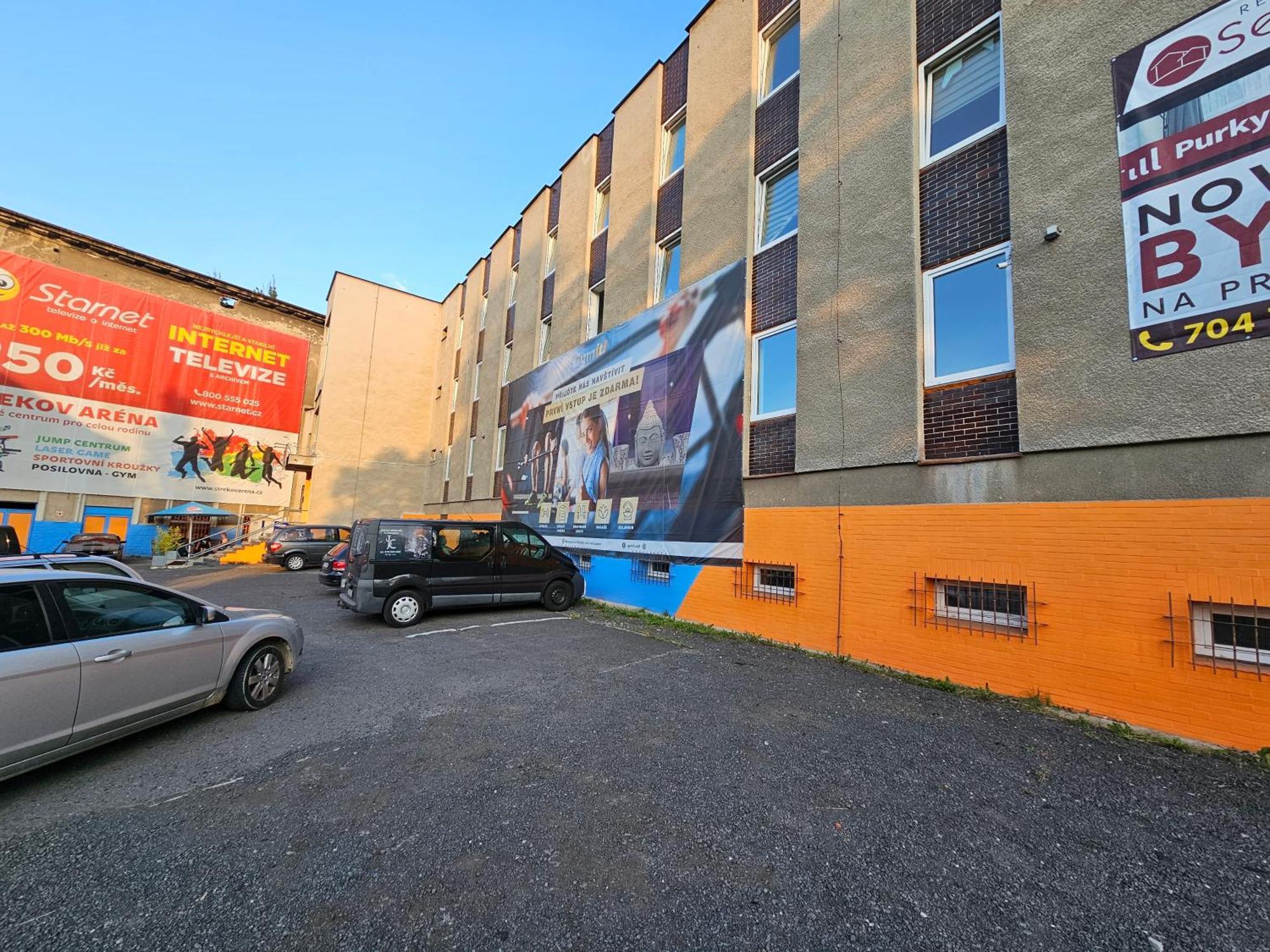 Ubytovani Strekov Arena Aparthotel Ústí nad Labem Buitenkant foto